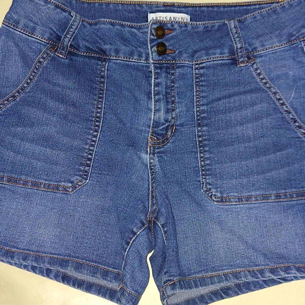 Artisan NY Blue Jeans